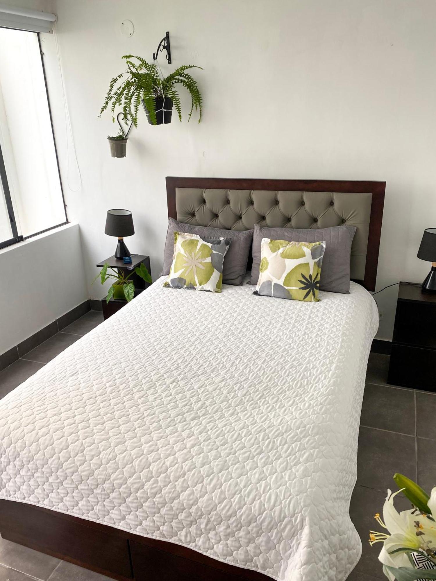 Hermosa Habitacion Independiente Cerca A Miraflores Lima Exterior foto
